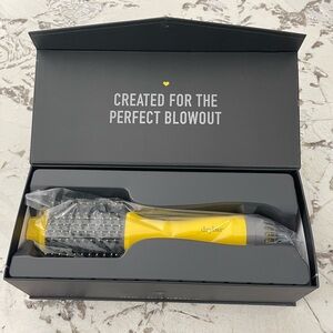 NIB Drybar Double Shoot Hair Dryer Brush